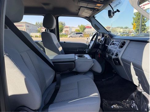 Used 2016 Ford F350 XLT w/ XLT Value Package AWD/4WD image 12