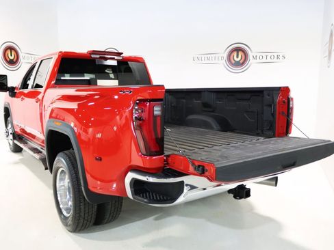 Used 2026 GMC Sierra 3500 SLE w/ SLE Value Package AWD/4WD image 42