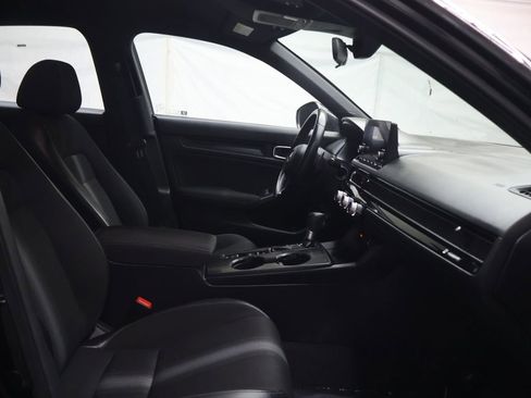 Used 2024 Honda Civic Sport image 9