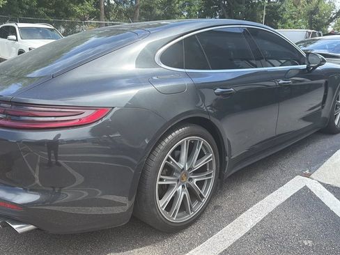Used 2018 Porsche Panamera 4 AWD/4WD image 3