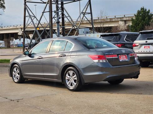Used 2012 Honda Accord LX image 4