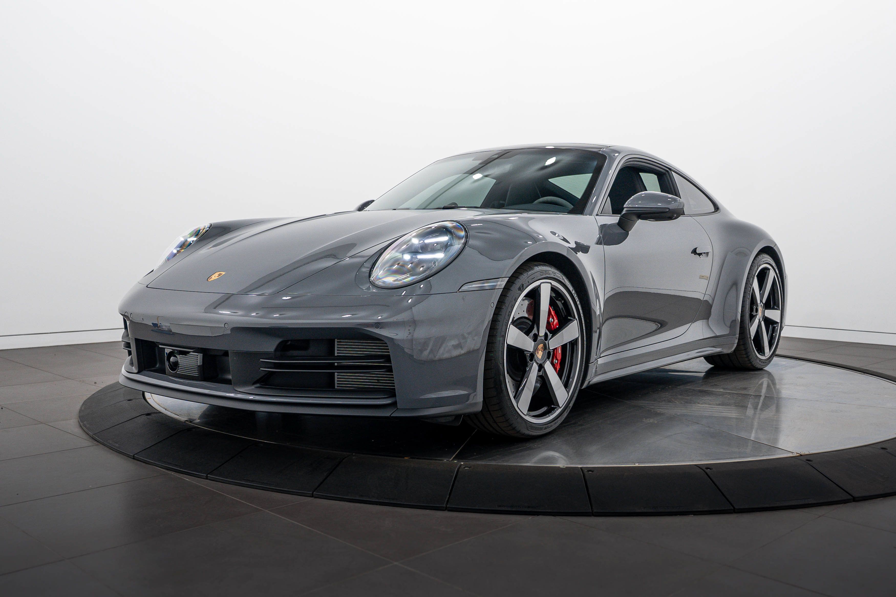 Certified 2025 Porsche 911 Carrera S RWD image 1