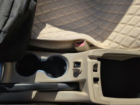 Used 2013 Chrysler 200 Limited image 17