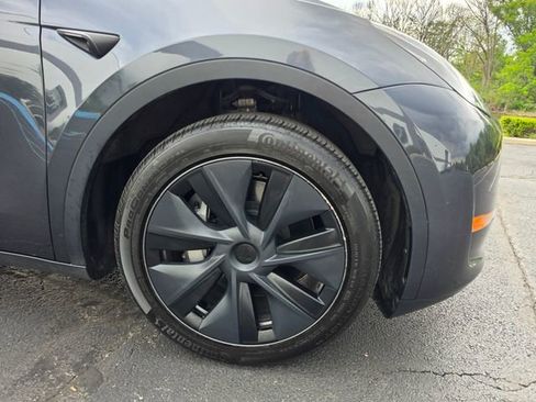 Used 2025 Tesla Model Y Long Range AWD/4WD image 5