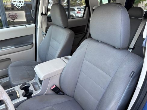 Used 2009 Ford Escape XLT image 14