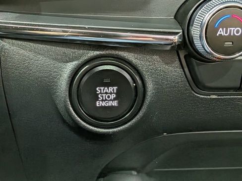 Used 2025 MAZDA MAZDA3 s image 24
