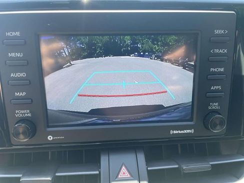 Used 2021 Toyota RAV4 XLE FWD image 29