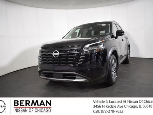 New 2026 Nissan Pathfinder SL AWD/4WD image 1