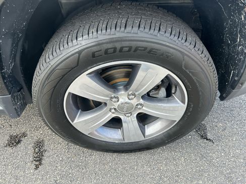 Used 2017 Jeep Compass High Altitude image 10