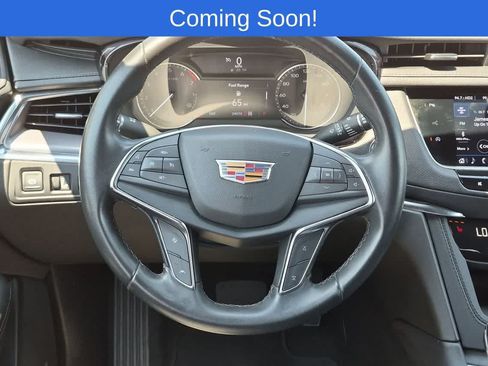 Used 2023 Cadillac XT5 Luxury w/ LPO, Floor Liner Package AWD/4WD image 22