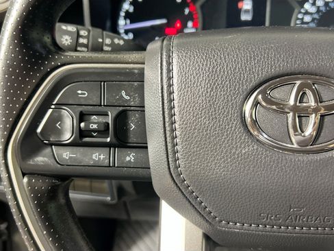 Used 2025 Toyota Tundra SR5 w/ SR5 Convenience Package image 18