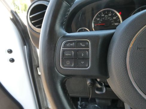 Used 2015 Jeep Wrangler Unlimited Sport w/ Quick Order Package 24S AWD/4WD image 15