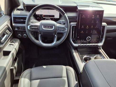 New 2026 GMC Yukon Elevation image 2