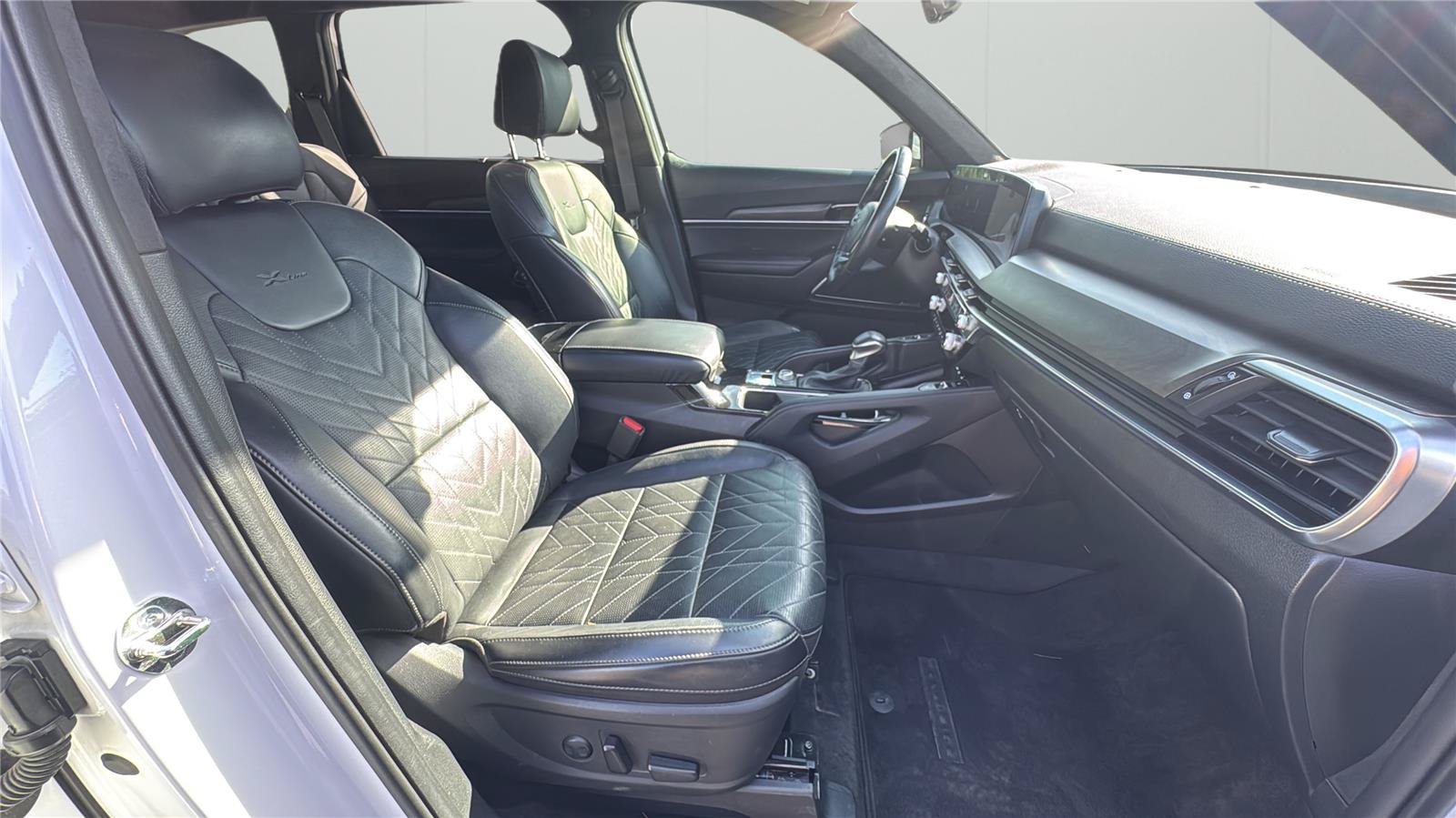 Used 2024 Kia Telluride SX Prestige X-Line AWD/4WD image 14