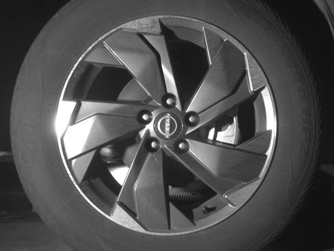 Used 2025 Nissan Rogue SV AWD/4WD image 12