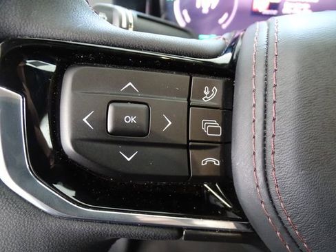 Used 2024 Jeep Wagoneer Launch Edition AWD/4WD image 7