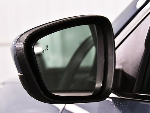 Used 2025 Ford Escape Platinum FWD image 14