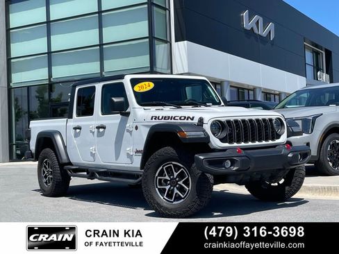 Used 2024 Jeep Gladiator Rubicon w/ Convenience Group image 1