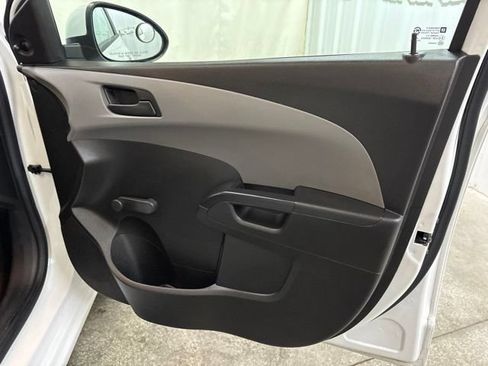 Used 2017 Chevrolet Sonic LT FWD image 24