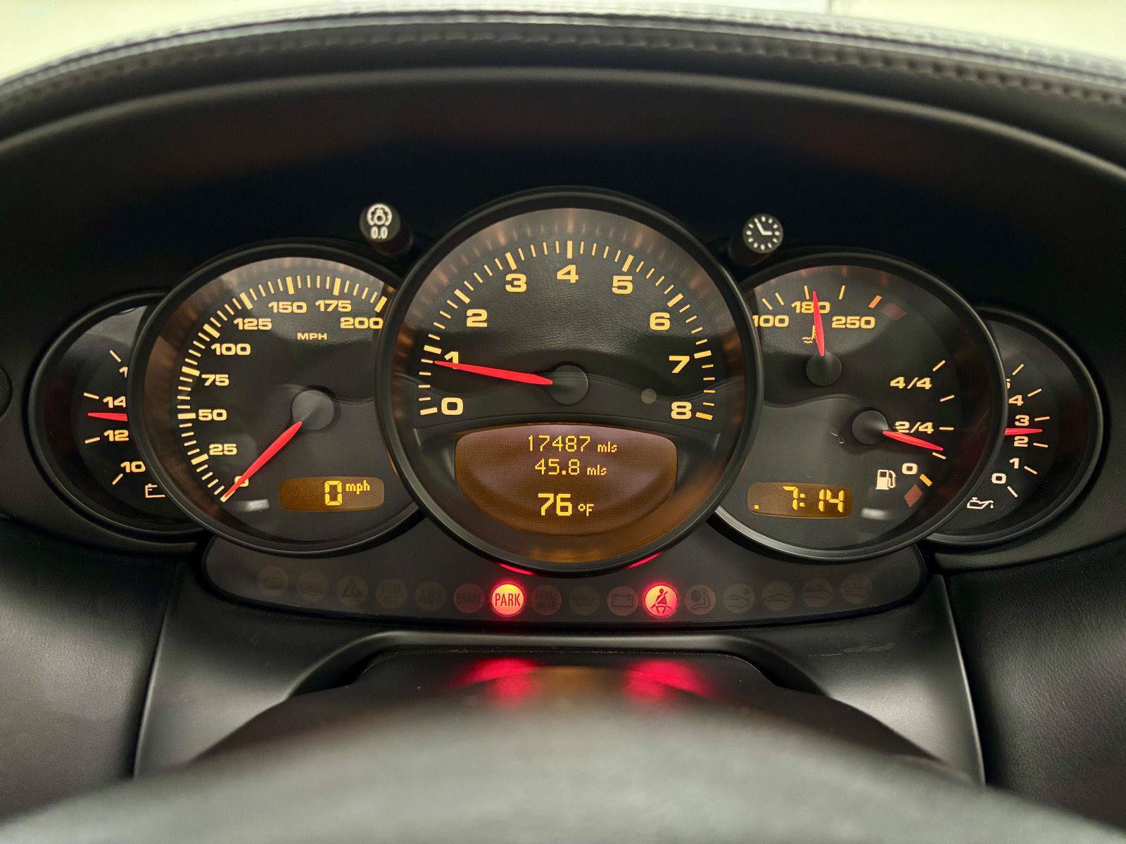 Used 2004 Porsche 911 Carrera RWD image 24