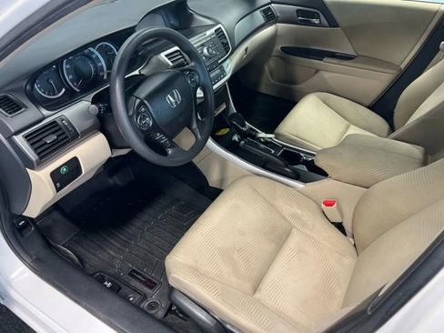 Used 2014 Honda Accord LX image 7