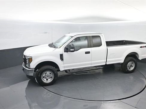 Used 2019 Ford F350 XL w/ XL Value Package image 19