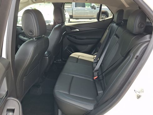 Used 2025 Buick Encore GX Sport Touring w/ Advanced Technology Package AWD/4WD image 11