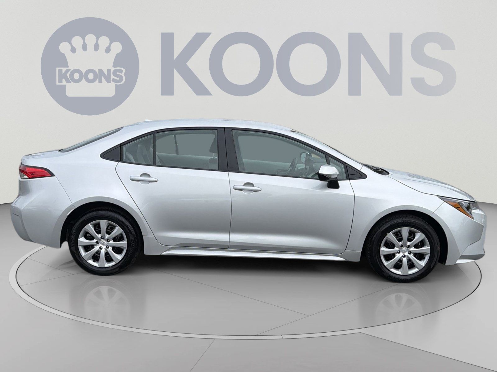 Used 2026 Toyota Corolla LE FWD image 8