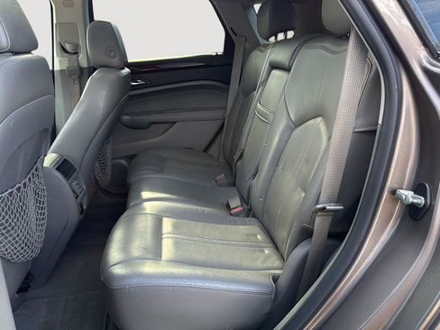 Used 2011 Cadillac SRX Luxury image 22