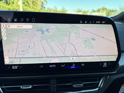 New 2026 Chevrolet Equinox EV LT image 24