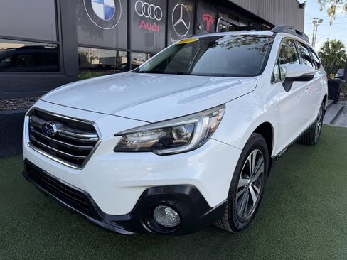 Used 2019 Subaru Outback 2.5i Limited w/ Popular Package #2 AWD/4WD image 1