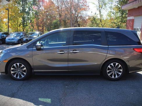 Used 2021 Honda Odyssey EX-L image 2