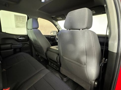 Used 2021 Chevrolet Silverado 1500 LT AWD/4WD image 35