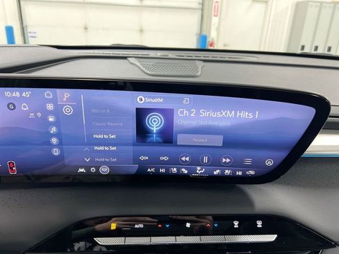 New 2026 Buick Enclave Avenir w/ Super Cruise Package image 13