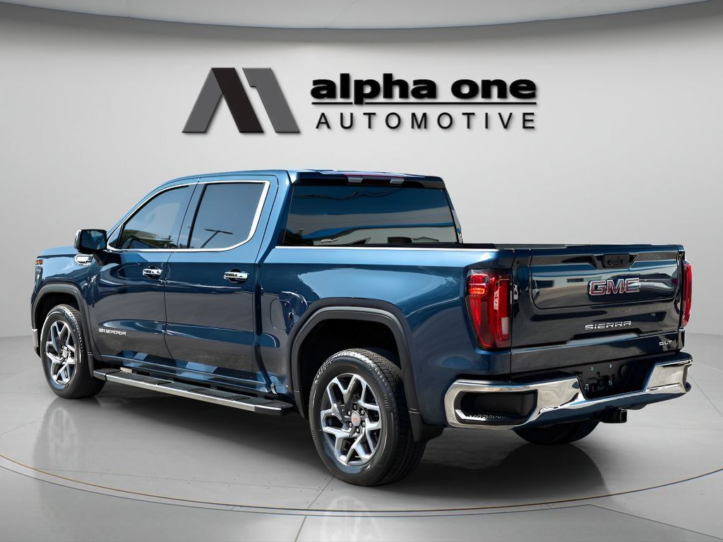 Used 2023 GMC Sierra 1500 SLT RWD image 10