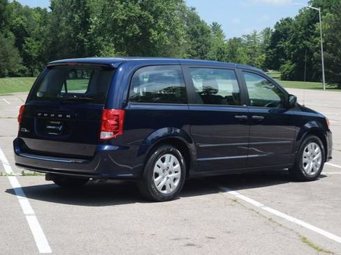 Used 2014 Dodge Grand Caravan American Value Package FWD image 25
