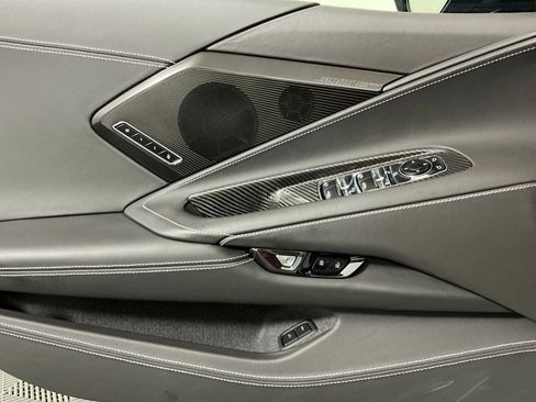 Used 2024 Chevrolet Corvette Stingray Premium Conv w/ Z51 Performance Package RWD image 17