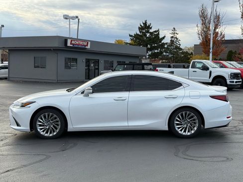 Used 2023 Lexus ES 350 Ultra Luxury image 6