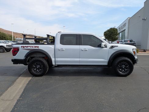 Used 2025 Ford F150 Raptor AWD/4WD image 3