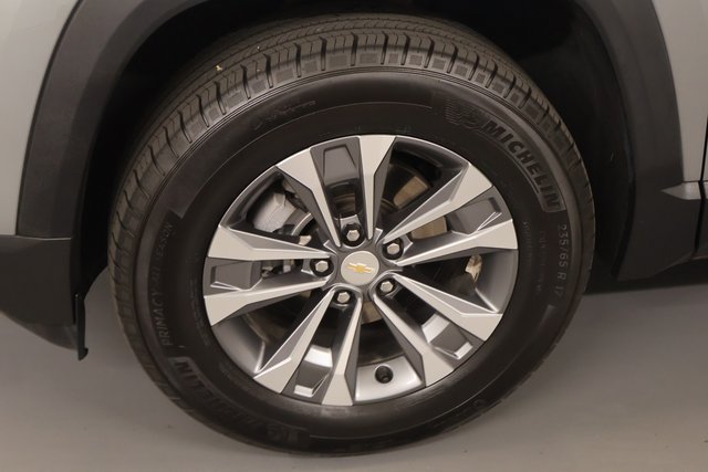 Used 2026 Chevrolet Equinox LT AWD/4WD image 7