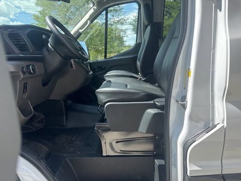 New 2025 Ford Transit 250 148 Medium Roof w/ Load Area Protection Package RWD image 14