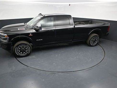 New 2026 RAM 2500 Limited AWD/4WD image 33