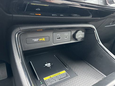 Certified 2025 Honda CR-V Sport Touring image 28