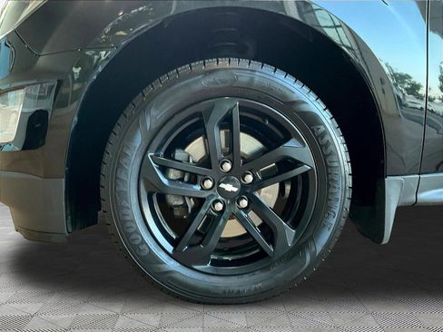 Used 2017 Chevrolet Equinox LT w/ Midnight Edition FWD image 32