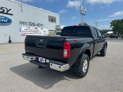 Used 2013 Nissan Frontier SV w/ SV Value Truck Pkg AWD/4WD image 5