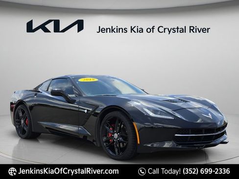Used 2019 Chevrolet Corvette Stingray Coupe w/ 1LT RWD image 1