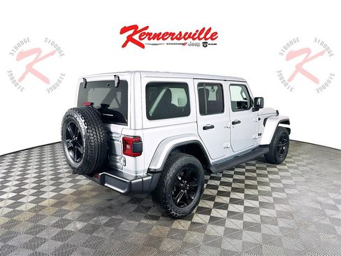 Used 2023 Jeep Wrangler Altitude image 7