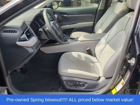 Used 2022 Toyota Camry SE w/ Convenience Package FWD image 23