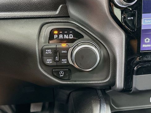 Used 2025 RAM 1500 Big Horn AWD/4WD image 25