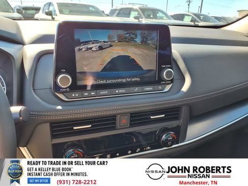 New 2026 Nissan Rogue SV FWD image 7